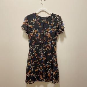 GB Juniors Front Keyhole Polyester Dress Small